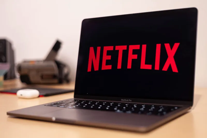 Your Stream, Your Rules: How Giving Viewers the Subtitle-or-Dub Choice Is Flipping the Script on Asian Entertainment